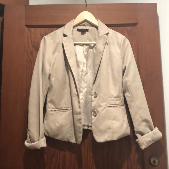 Tan Blazer - Picture 1 of 1